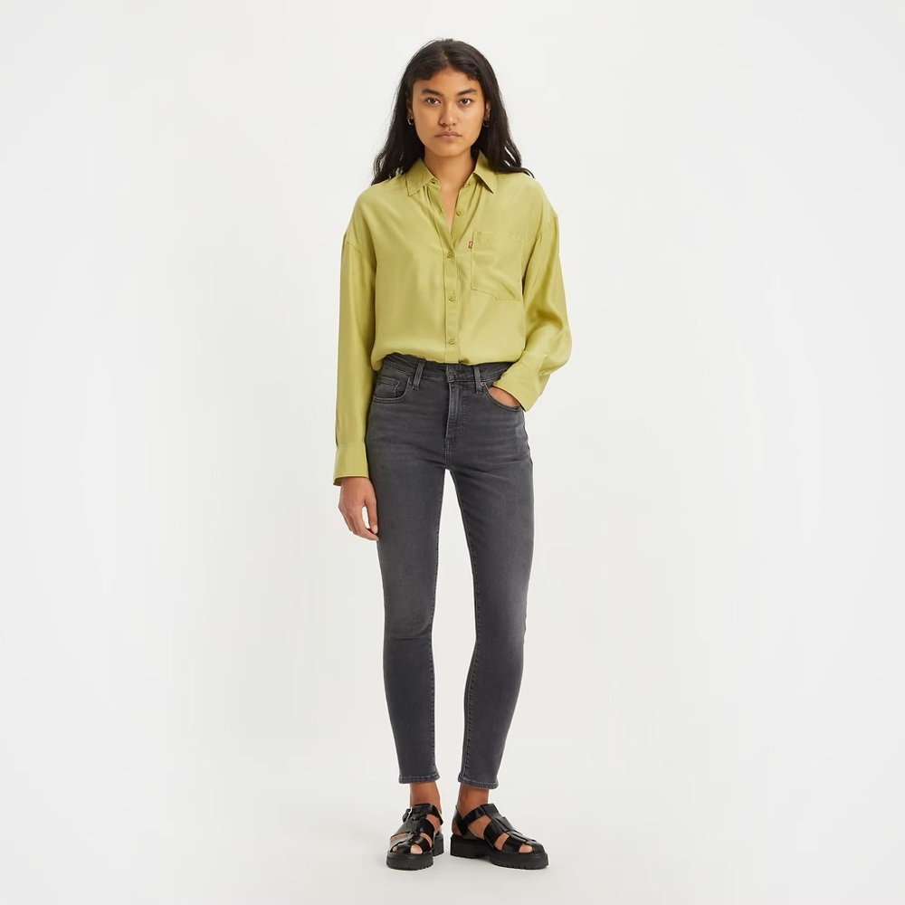 Levi’s 721 High Rise Skinny Jeans